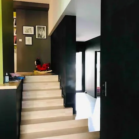 别墅 La Du Lys Toulouse Occitanie Piscine & Golf 塞尔
