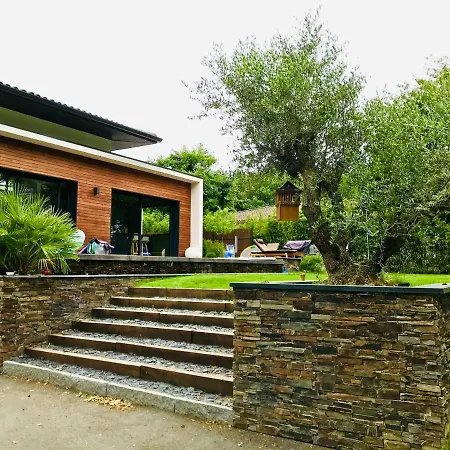 La Du Lys Toulouse Occitanie Piscine & Golf Seilh