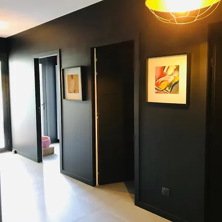 La Du Lys Toulouse Occitanie Piscine & Golf 塞尔